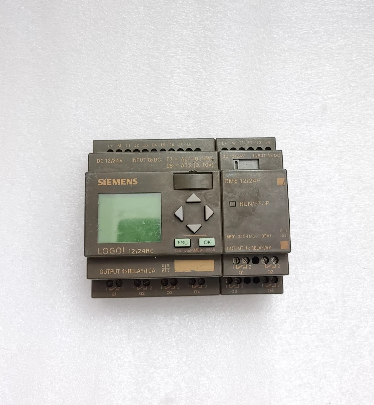 Siemens 6ED1052-1MD00-0BA5 Logo 12/24RC With 6ED1055-1MB00-0BA1 Expansion Module